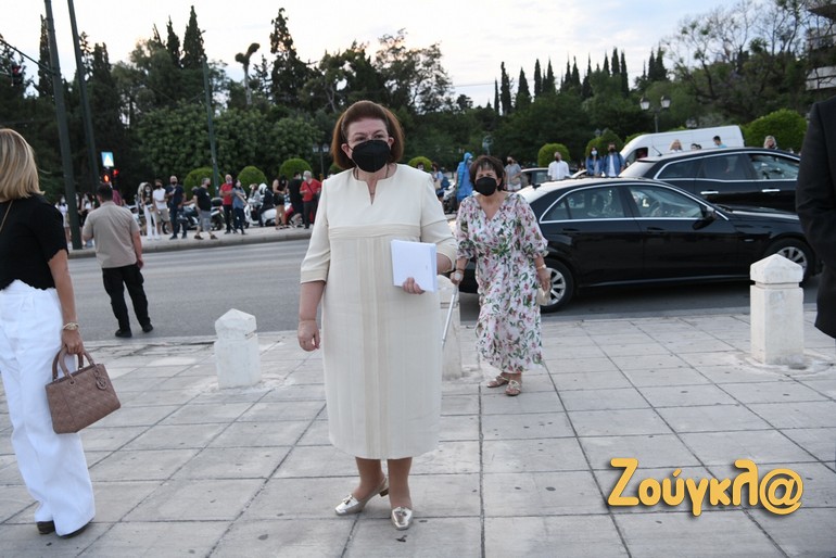 Λίνα Μενδώνη