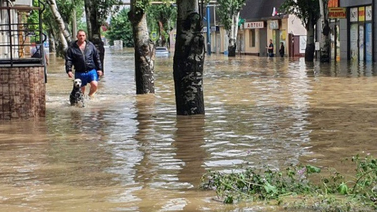 Ρωσία: Σε κατάσταση έκτακτης ανάγκης η Κριμαία μετά τις πλημμύρες