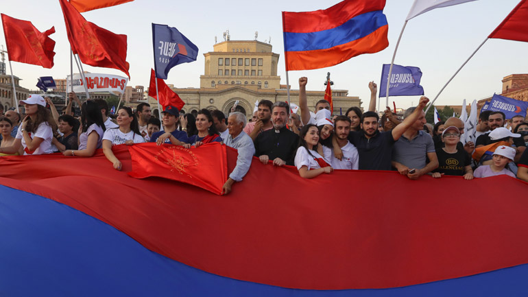 Αρμενία-βουλευτικές εκλογές: Διαδήλωση στο Γερεβάν υπέρ του ηγέτη της αντιπολίτευσης