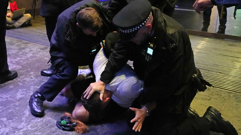 Euro 2020: Η αστυνομία ανακοίνωσε 26 συλλήψεις για το Αγγλία-Σκωτία