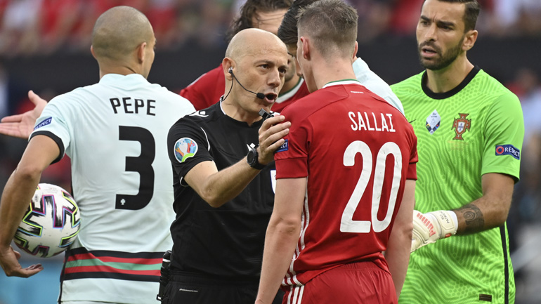 Ο Τσακίρ «σφυρίζει» στο Βουκουρέστι το Ουκρανία-Αυστρία