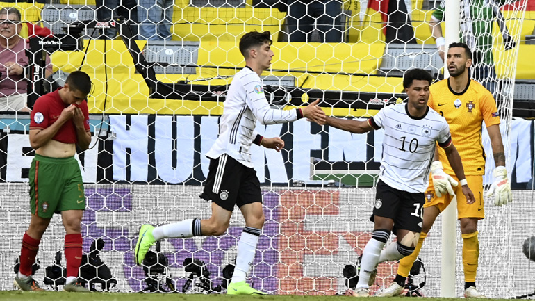 «Φωτιά» η Γερμανία, 4-2 την Πορτογαλία