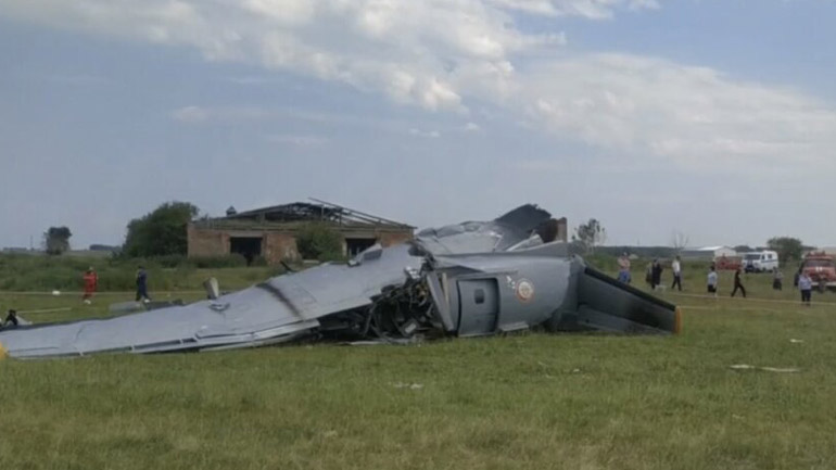 Αεροπορική τραγωδία στη Ρωσία: Εννέα νεκροί σε πτώση δικινητήριου σκάφους Αεροπορική τραγωδία στη Ρωσία: Εννέα νεκροί σε πτώση δικινητήριου σκάφους