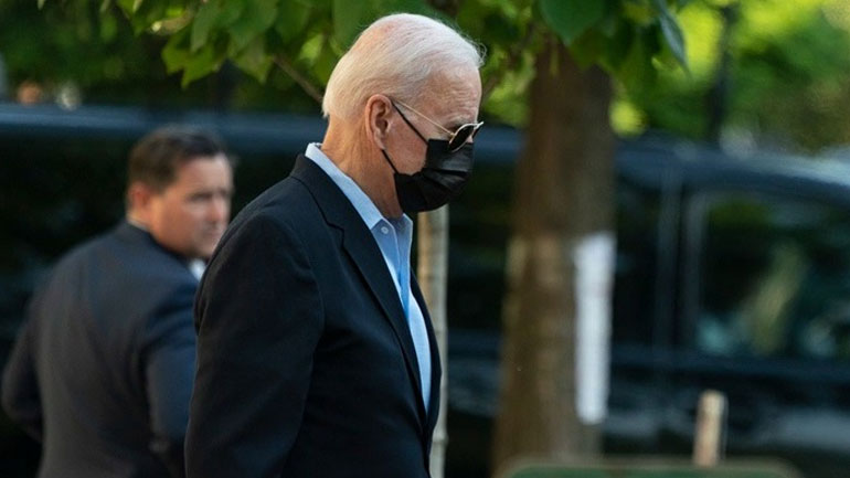 O Μπάιντεν πήγε εκκλησία μετά την προειδοποίηση ιερέων για αποκλεισμό πολιτικών που στηρίζουν την άμβλωση