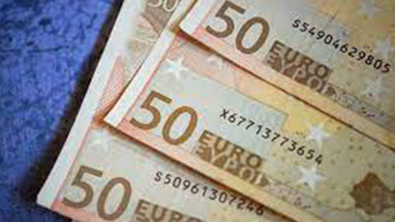 Πείραμα στη Γερμανία: 122 άτομα θα παίρνουν 1.200 ευρώ κάθε μήνα για 3 χρόνια, χωρίς καμία υποχρέωση Πείραμα στη Γερμανία: 122 άτομα θα παίρνουν 1.200 ευρώ κάθε μήνα για 3 χρόνια, χωρίς καμία υποχρέωση