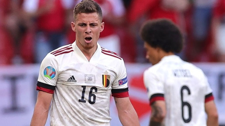 Εκτός ο Τόργκαν Αζάρ από το ματς με τη Φινλανδία