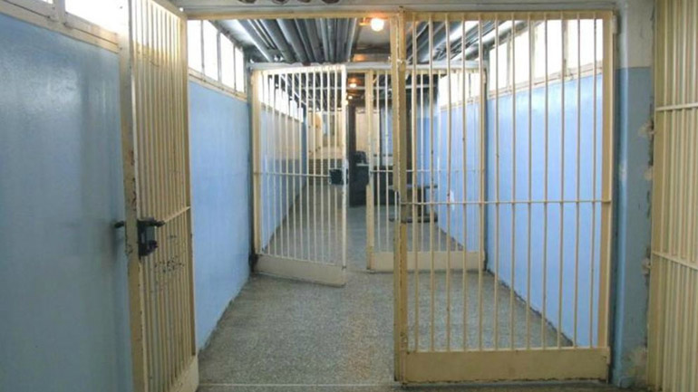 Εντοπίστηκε ολόκληρο… οπλοστάσιο στις φυλακές Νεάπολης Λασιθίου