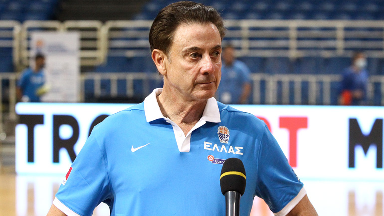 Πιτίνο: «Θα μιλήσω με τους συνεργάτες μου και τον Σπανούλη για την τελική δωδεκάδα»