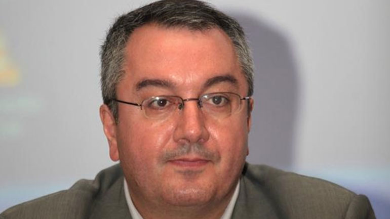 Μόσιαλος: Εξαιρετικά μικρή η πιθανότητα μυοκαρδίτιδας ή περικαρδίτιδας μετά από εμβολιασμό με mRNA εμβόλια