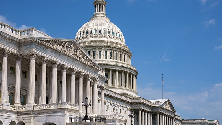 Εγκρίθηκε με ομοφωνία το νέο νομοσχέδιο για την αμυντική συνεργασία ΗΠΑ-Ελλάδας