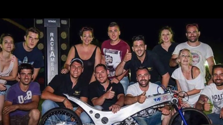 Μπρατάκος Drag Factory: Μια μοναδική αγωνιστική παρέα