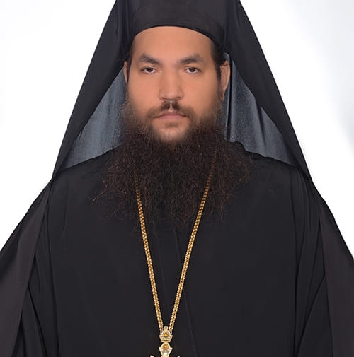 Ο δράστης της επίθεσης, κληρικός Θεοφύλακτος Κόμβος.