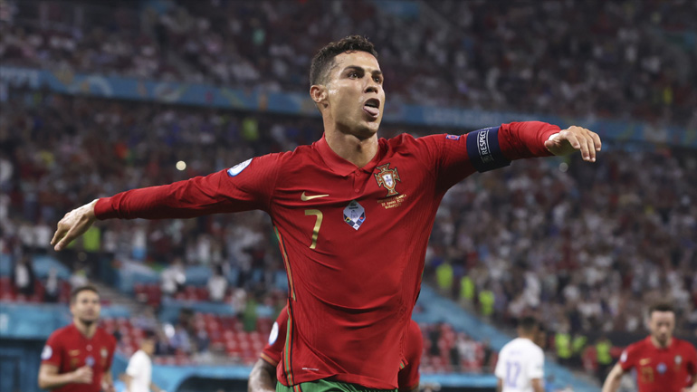 Πρώτος σκόρερ στη ιστορία των εθνικών ομάδων ο Κριστιάνο Ρονάλντο