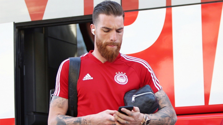 «Κατέθεσε πρόταση για τον Σα η Γουλβς»