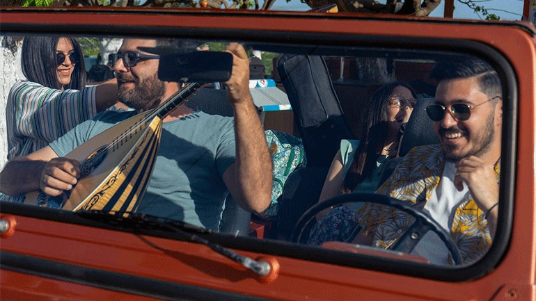 Οι Topos παρουσιάζουν το πρώτο τους single «toutopou»