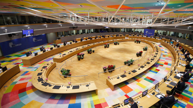 Σύνοδος Κορυφής: Οι «27» καταδικάζουν την εργαλειοποίηση του μεταναστευτικού