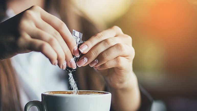 Μελέτη βρήκε ότι κοινά τεχνητά γλυκαντικά μπορούν να προκαλέσουν ασθένειες