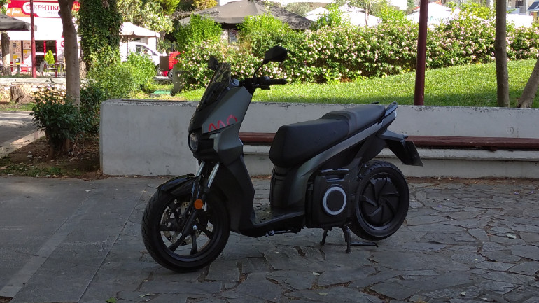 Το Seat MO δανείζεται τα μηχανικά μέρη του S01 της Silence.