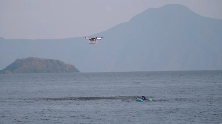 Διάσωση στη θάλασσα με drone!