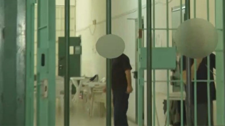 Γλυκά Νερά: Νέες φωτογραφίες του Μπ. Αναγνωστόπουλου από τη φυλακή