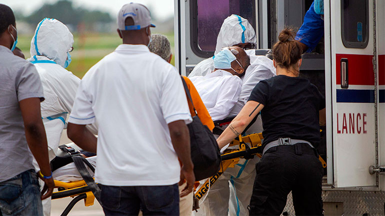 Στην Κούβα για νοσηλεία ο πρώην πρόεδρος της Αϊτής, Αριστίντ – Πάσχει από κορωνοϊό