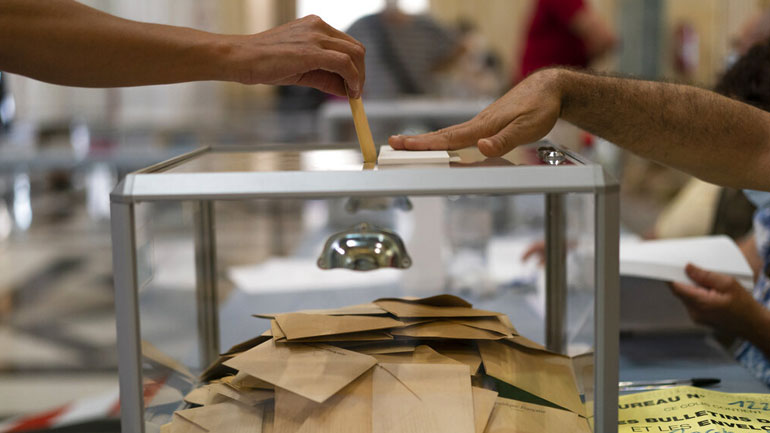 Δεύτερος γύρος περιφερειακών εκλογών στη Γαλλία