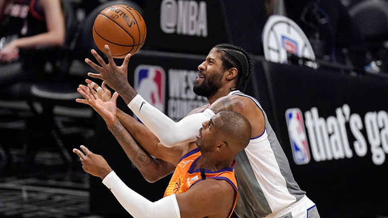 NBA: Μία ανάσα πριν τους τελικούς οι Σανς, νίκησαν 84-80 τους Κλίπερς