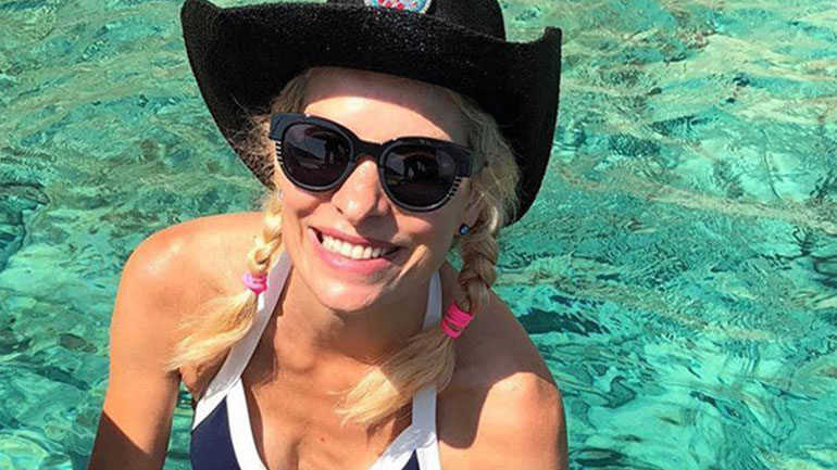 Ελένη Μενεγάκη: Η πρώτη φωτογραφία από τις καλοκαιρινές της διακοπές