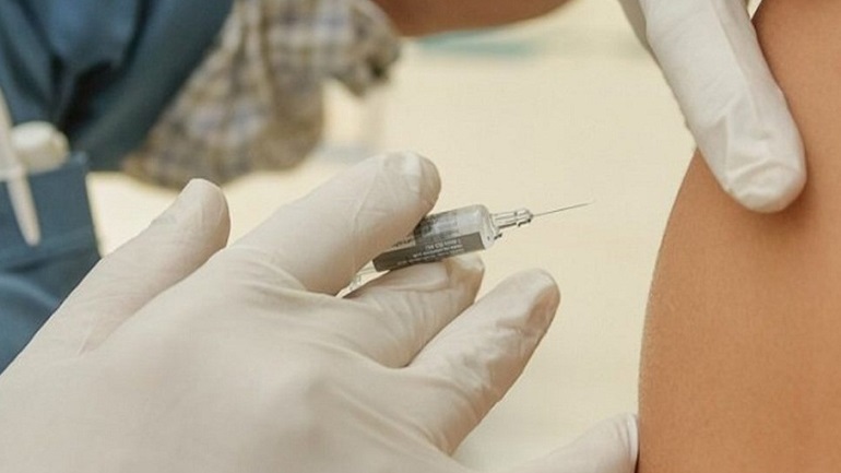 Σε κατ’ οίκον εμβολιασμό αδύναμων κοινωνικών ομάδων προχωρά ο Δήμος Νίκαιας-Αγ. Ι. Ρέντη