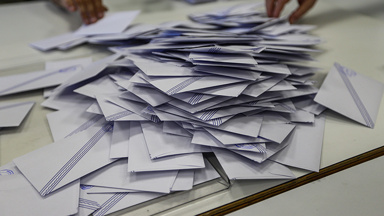 Αλλάζουν χέρια δύο βουλευτικές έδρες, με αποφάσεις του Εκλογοδικείου