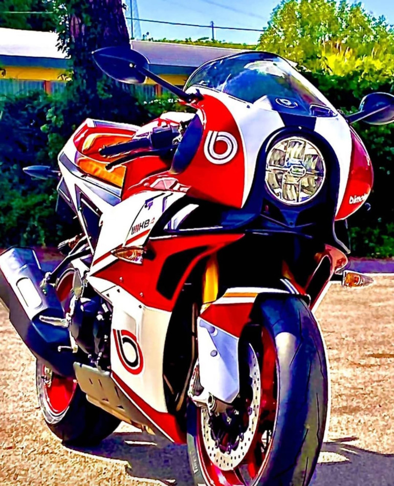 Αυτή είναι η πρώτη κανονική εικόνα ενός ολοκληρωμένου KB4 της Bimota.