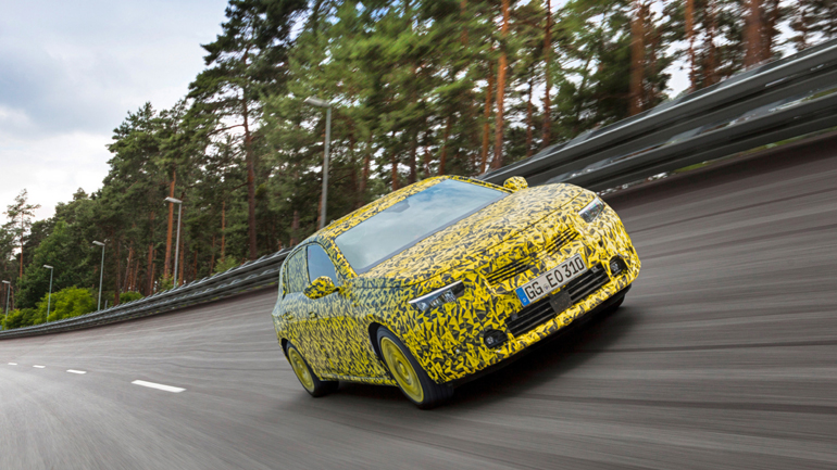 Πλησιάζει η ώρα της νέας γενιάς του Opel Astra