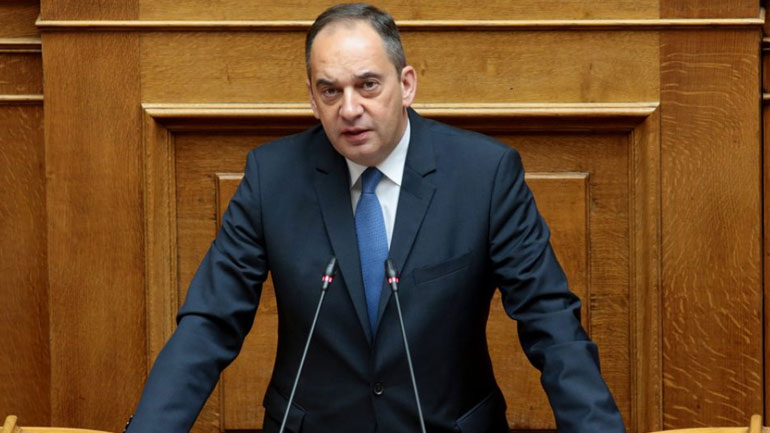 Το λιμάνι της Ηγουμενίτσας θα επισκεφθεί αύριο ο Πλακιωτάκης