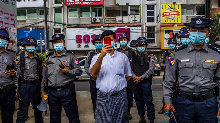 Μιανμάρ: Η χούντα αναμένεται να αφήσει ελεύθερους 700 κρατούμενους