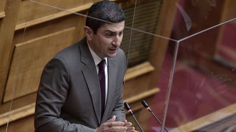 Επιστολή-τελεσίγραφο από FIFA/UEFA σε Αυγενάκη