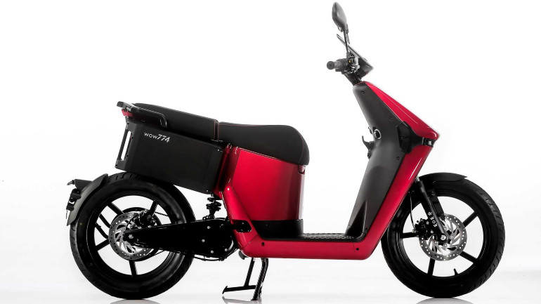 Τροχοί 16 ιντσών και τεράστιος χώρος αποθήκευσης 50 λίτρων! Δε χρειάζεσαι ούτε top case!