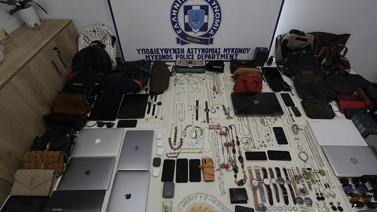 Εξαρθρώθηκε σπείρα διαρρηκτών πολυτελών σπιτιών στη Μύκονο