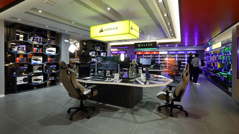 Λατρεύεις το gaming; Πρέπει να επισκεφθείς το νέο κατάστημα Public στο Golden Hall