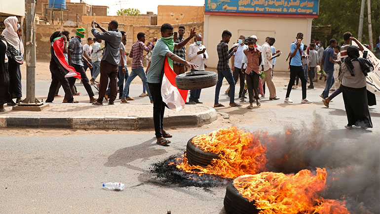 Μεγάλες αντικυβερνητικές διαδηλώσεις στο Σουδάν
