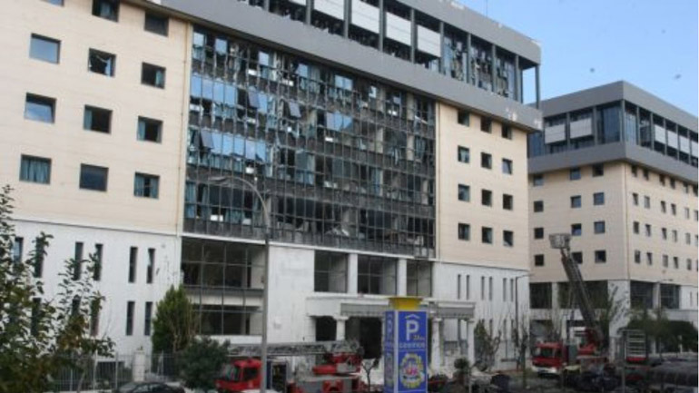 Διοικητικοί δικαστές: Διαμαρτύρονται για τις συνθήκες εργασίας τους “χωρίς κλιματισμό και ασανσέρ”