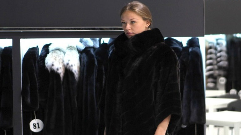 «Ανάσα» στον κλάδο της γούνας από την παράταση του προγράμματος στις αναστολές των συμβάσεων εργασίας