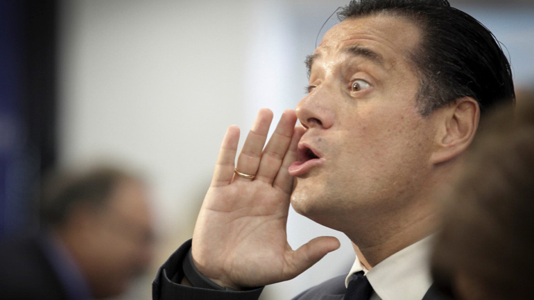 Γιατί ο Άδωνις το παίζει… ανάργυρος