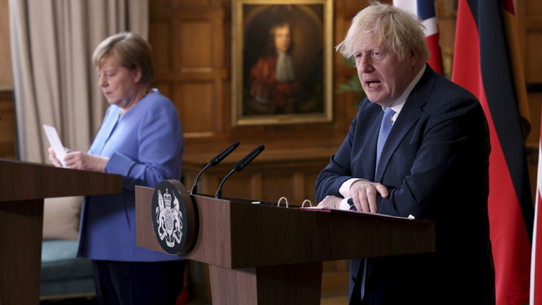 Euro 2020: Ο Μπόρις Τζόνσον δεν σκοπεύει να μειώσει τον αριθμό θεατών στο Γουέμπλεϊ