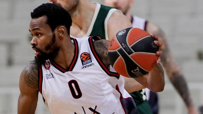 Αποχώρησε από την Αρμάνι ο Πάντερ