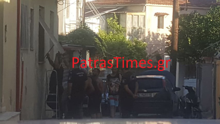 Τραγωδία στην Πάτρα: Νεκρά δύο αδέλφια μέσα σε διαμέρισμα