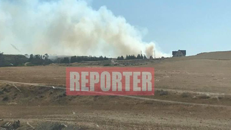 Κύπρος: Φωτιά απειλεί κατοικημένη περιοχή στην κοινότητα Αραπακά της επαρχίας Λεμεσού