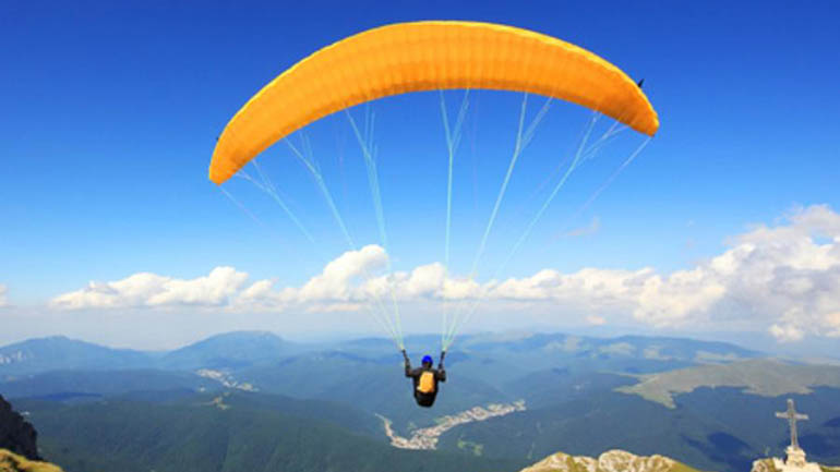 Παρνασσός: Αγνοείται αεροπτεριστής – Σε εξέλιξη έρευνες Παρνασσός: Αγνοείται αεροπτεριστής – Σε εξέλιξη έρευνες