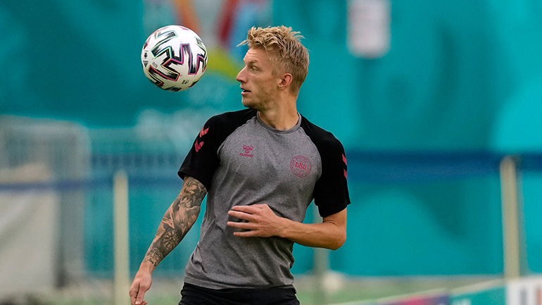 Μάχη για Τσεχία και Δανία στο Μπακού, φαβορί η Αγγλία στη Ρώμη