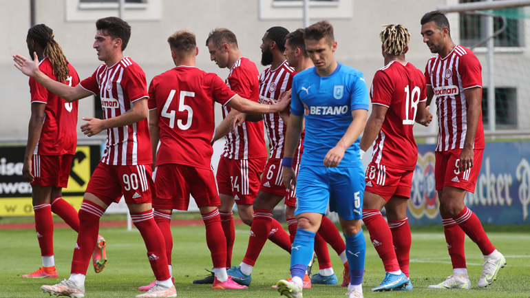 Νίκη για τον Ολυμπιακό, 2-0 την Κραϊόβα του Ουζουνίδη