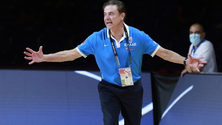 Πιτίνο: Θα κάνουμε προπόνηση τα μεσάνυχτα και θα είμαστε έτοιμοι για την Τσεχία